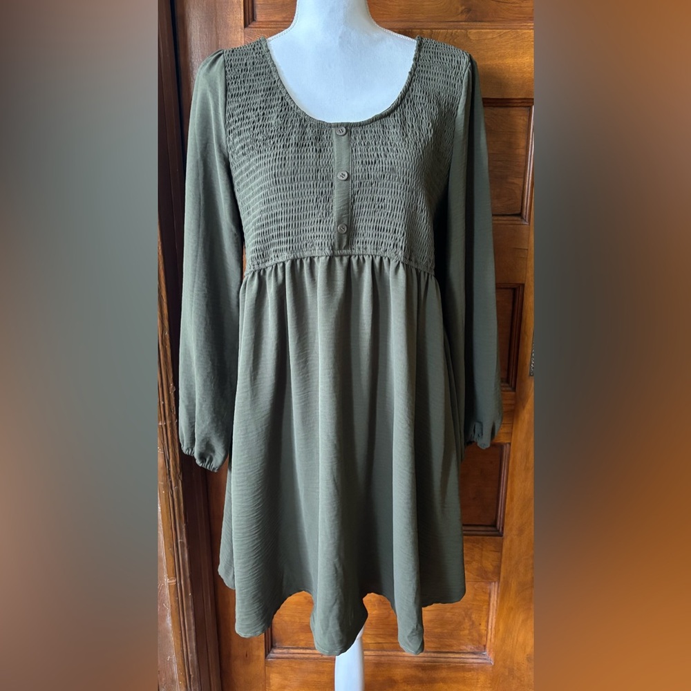 Dokotoo Green Long Sleeve Dress